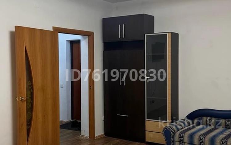 1-бөлмелі пәтер · 45 м² · 1/16 қабат, Шұғыла ш/а., Жуалы, бағасы: 230 000 ₸ в Алматы, Наурызбайский р-н — фото 2