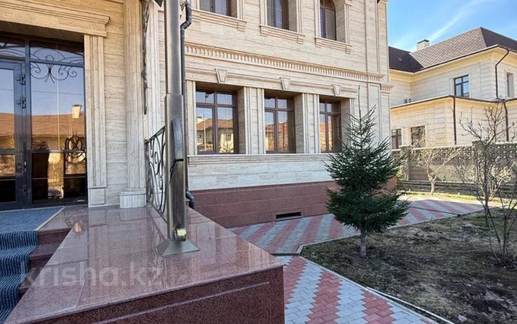 Отдельный дом · 7 комнат · 680 м² · 13.6 сот., Депутатский городок — Набережная реки Есиль, рядом с центром Столицы за 599 млн ₸ в Астане — фото 2