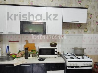 2-бөлмелі пәтер · 36 м² · 2/5 қабат, 2-Школьная 1 Б, бағасы: 9.5 млн ₸ в Семее