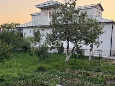 Отдельный дом · 7 комнат · 300 м² · 23.5 сот., Байтурсынова 95 — Находится в центре Аксукента, рядом колледж Гаэк им.Сарманова. Рядом парк Дендро. за 200 млн 〒