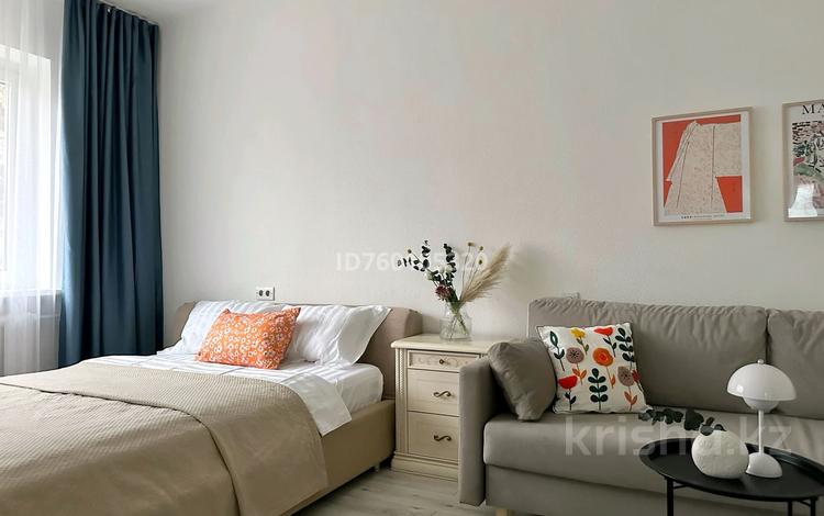 1-бөлмелі пәтер · 41 м² · 2/9 қабат, Толе би 190 — Айманова, бағасы: 15 000 ₸ в Алматы, Алмалинский р-н — фото 3