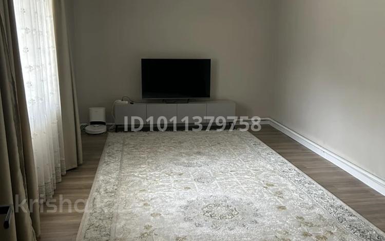Жеке үй · 2 бөлме · 80 м² · 8 сот., мкр Ынтымак, Болек Батыр 143, бағасы: 400 000 ₸ в Алатау — фото 2