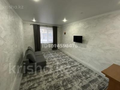 2-бөлмелі пәтер · 70.6 м² · 2/9 қабат, Абая 244, бағасы: ~ 30 млн ₸ в Уральске