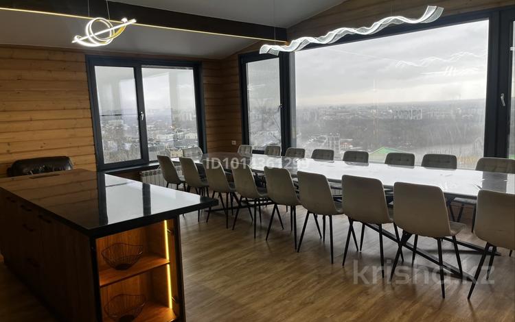 Жеке үй · 5 бөлме · 300 м², Ст.Зеленстрой 44, бағасы: 150 000 ₸ в Алматы, Медеуский р-н — фото 2