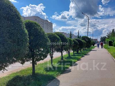 2-бөлмелі пәтер, 54 м², 6/9 қабат, Малайсары батыра 27 — Восточный микрорайон, бағасы: 16.8 млн 〒 в Павлодаре