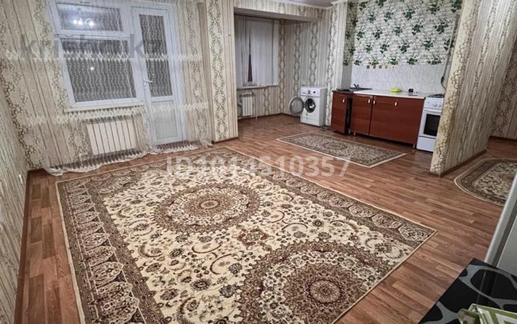 2-комнатная квартира · 50 м² · 1/9 этаж, мкр Нурсат 2 19 — Шаяхметова за 150 000 ₸ в Шымкенте, Каратауский р-н — фото 2