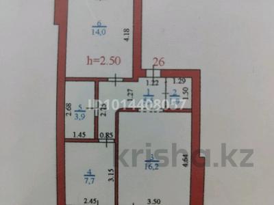 2-комнатная квартира · 52.4 м² · 2/5 этаж, Кердери 106/1 — Л. Толстого за 18.5 млн ₸ в Уральске, мкр Школьник