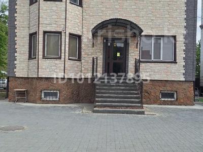 Еркін, кеңселер, қоймалар · 325 м², бағасы: 160 млн ₸ в Семее