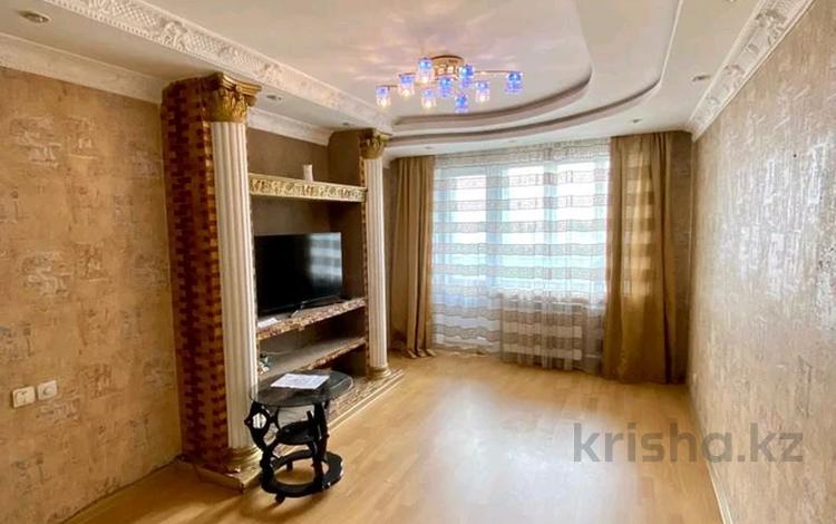 2-комнатная квартира, 52 м², 7/10 этаж, мира за 19.4 млн 〒 в Петропавловске — фото 2