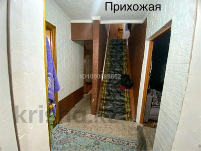 Отдельный дом · 4 комнаты · 100 м² · 7.5 сот., Щорса 162 кв4 — Турсынгазы рахимова за 20 млн 〒 в Семее