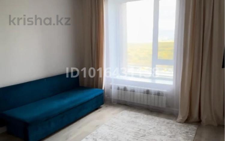 1-комнатная квартира · 38 м² · 9/12 этаж, Кабанбай батыра 59 за 240 000 ₸ в Астане, Нура р-н — фото 2