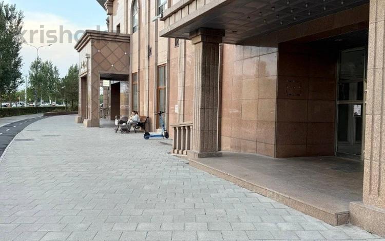 Свободное назначение, офисы, общепит, развлечения · 80 м² за 750 000 ₸ в Астане, Сарайшык р-н — фото 4