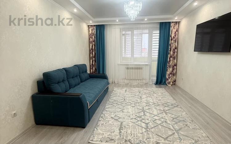 3-комнатная квартира · 100.7 м² · 5/10 этаж, Курмангазы 196 за 37.5 млн ₸ в Уральске — фото 2