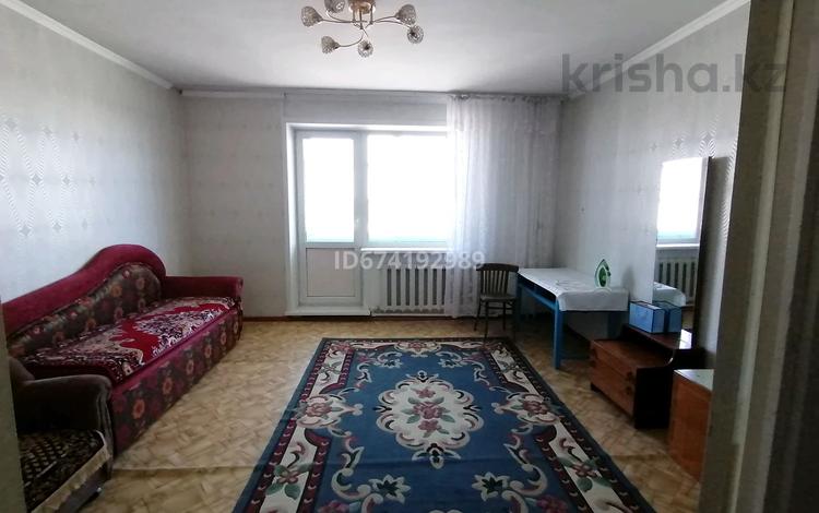 1-комнатная квартира, 40 м² помесячно, Би боранбая за 85 000 〒 в Семее — фото 2