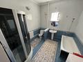 Жеке үй · 5 бөлме · 220 м² · 10 сот., мкр Жеруйык, 20 5, бағасы: 48 млн ₸ в Атырау — фото 17