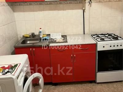 1-комнатная квартира · 34 м² · 5/5 этаж, мкр 8 — Остановка Хлебокомбинат , дом магазин Бамбино за 10 млн ₸ в Актобе