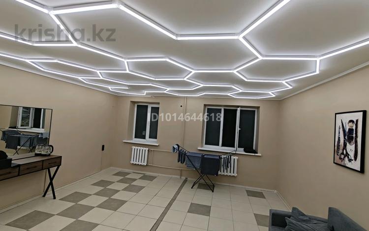 Еркін, сұлулық салондары, студиялар · 40 м², бағасы: 450 000 ₸ в Алматы, Алмалинский р-н — фото 2
