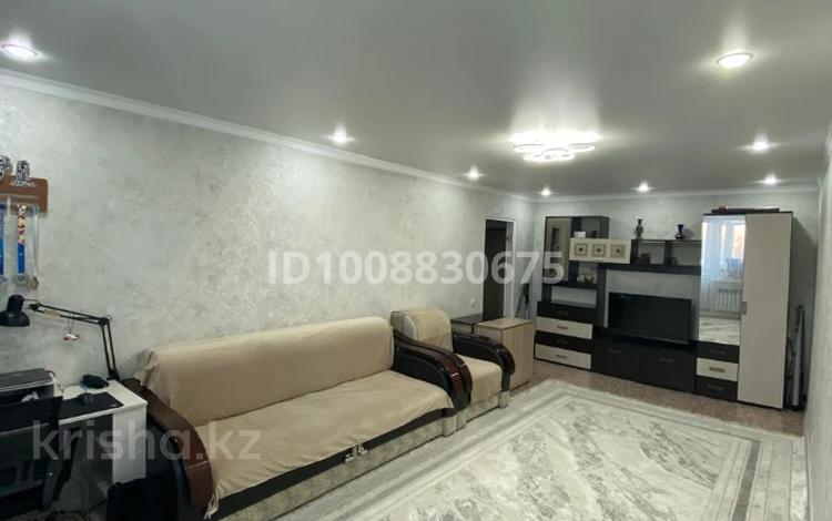 2-бөлмелі пәтер · 69.5 м² · 4/9 қабат, Авиагородок 3А, бағасы: 22 млн 〒 в Актобе, мкр Авиагородок — фото 2