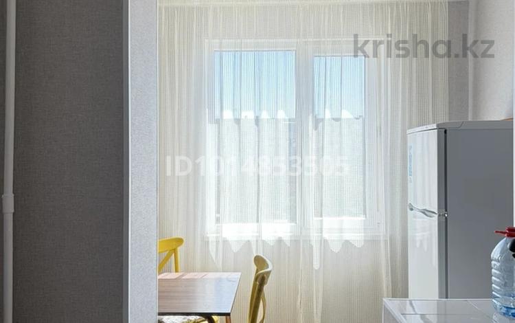 2-бөлмелі пәтер · 56 м² · 3/5 қабат, 9-ш/а. 4, бағасы: 180 000 ₸ в Актау, 9-й мкр — фото 2