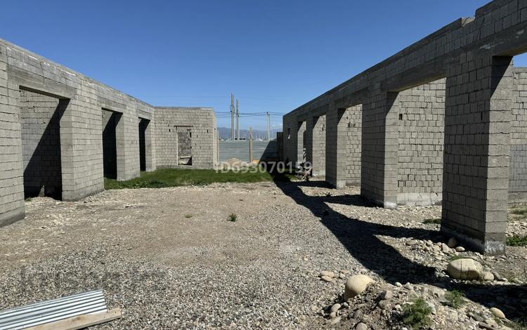 Склады, азс, автосервисы и автомойки, сельское хозяйство · 950 м² за 300 000 ₸ в Таразе — фото 3