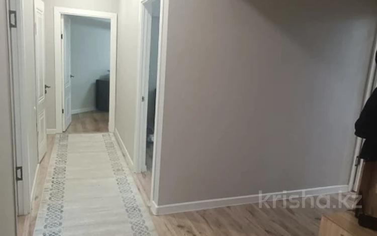3-бөлмелі пәтер · 70 м², мкр Аксай-2, бағасы: 38 млн ₸ в Алматы, Ауэзовский р-н — фото 3