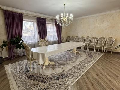 Отдельный дом · 7 комнат · 299 м² · 6 сот., Дарабоз ага 68 за 57.5 млн 〒 в Талдыкоргане