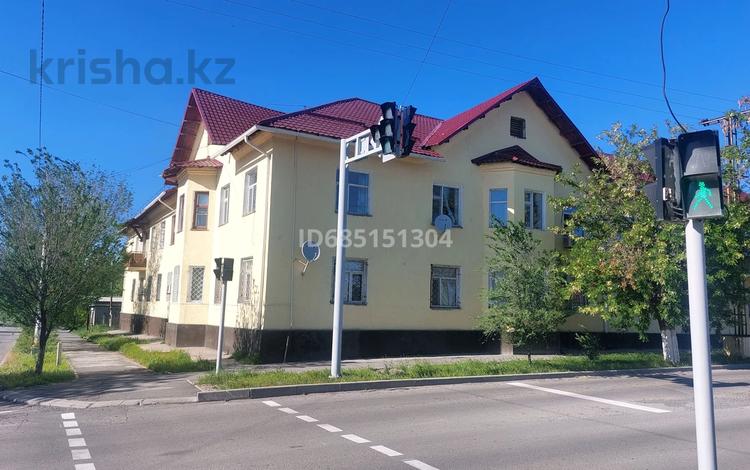 3-комнатная квартира, 66.68 м², 1/2 этаж, Логинова 41 за 13 млн 〒 в Кентау — фото 2