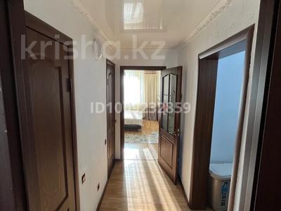 3-комнатная квартира · 64 м² · 9/10 этаж, малайсары батыра 43 за 25 млн 〒 в Павлодаре