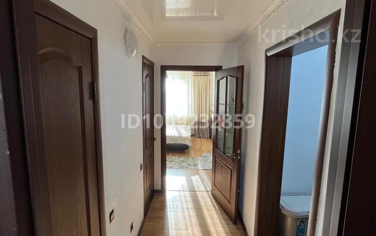 3-бөлмелі пәтер · 64 м² · 9/10 қабат, малайсары батыра 43, бағасы: 25 млн ₸ в Павлодаре — фото 2
