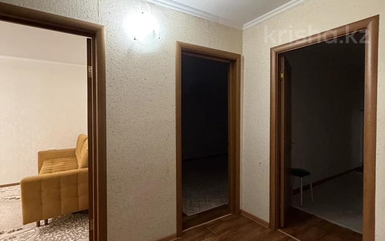 3-бөлмелі пәтер · 63 м² · 5/5 қабат, Громова 26/1, бағасы: 15.5 млн ₸ в Уральске — фото 8