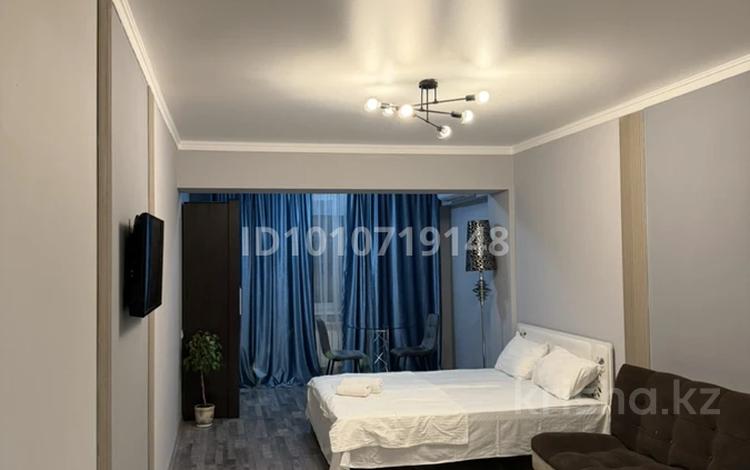 1-бөлмелі пәтер · 40.2 м² · 10/12 қабат, Тулебаева 49/1 — Рядом с Арбатом, бағасы: 3 000 ₸ в Алматы, Медеуский р-н — фото 11