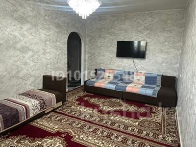 2-комнатная квартира · 52 м² · 4/5 этаж, Рысбек Батыр 6 а — 12 мкр Химпаселок за 12.5 млн ₸ в Таразе