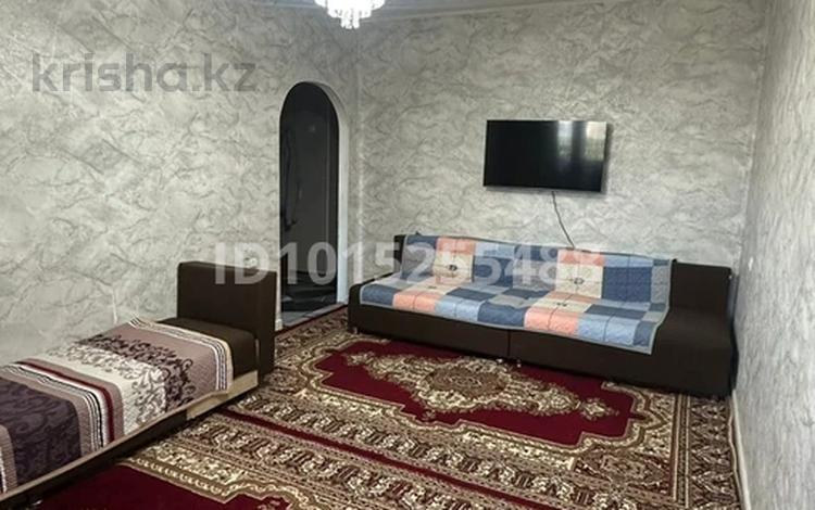 2-комнатная квартира · 52 м² · 4/5 этаж, Рысбек Батыр 6 а — 12 мкр Химпаселок за 12.5 млн ₸ в Таразе — фото 2