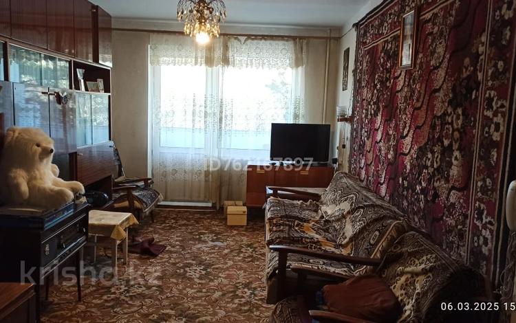2-комнатная квартира · 42 м² · 3/5 этаж, мкр Орбита-3 20 за 230 000 ₸ в Алматы, Бостандыкский р-н — фото 2