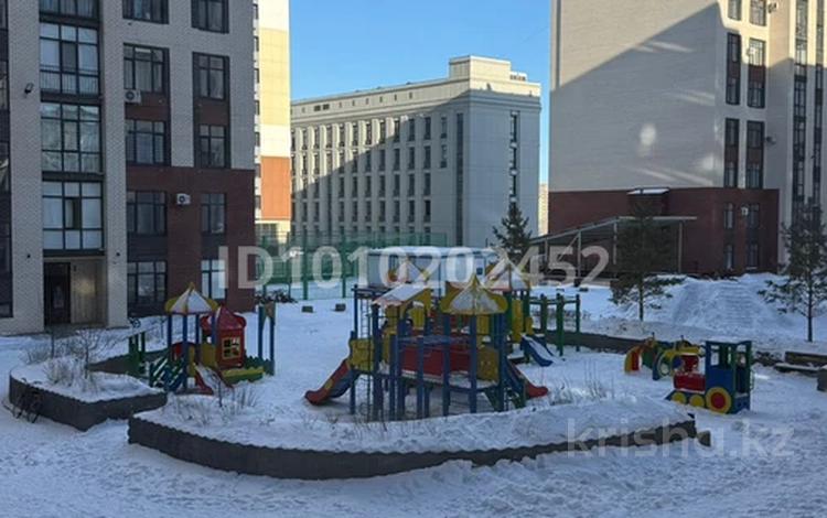 2-комнатная квартира · 78.6 м² · 3/10 этаж, Дюсембекова 83/2 за 50 млн 〒 в Караганде, Казыбек би р-н — фото 2