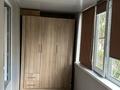4-бөлмелі пәтер · 90 м² · 1/5 қабат, Жумабаева 21 — Цум,Площадь Абая, мечеть татарская, бағасы: 50 млн ₸ в Семее — фото 30