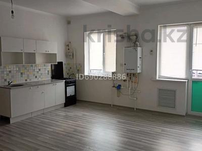 2-бөлмелі пәтер · 60 м² · 2/2 қабат, Жангозина 78/1 — Возле ЖК Қарлығаш, бағасы: 20.5 млн 〒 в Каскелене