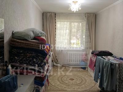 2-комнатная квартира · 49 м² · 1/5 этаж, мкр Акбулак 17 за 12 млн ₸ в Таразе