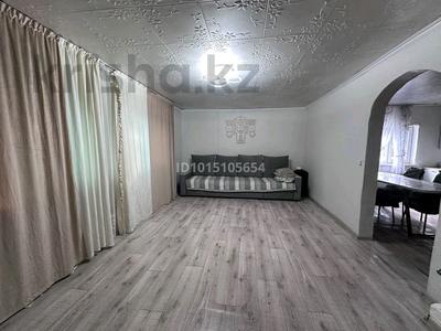 Жеке үй · 2 бөлме · 90 м² · 15 жүзд., Юбилейная 18, бағасы: 15 млн ₸ в Усть-Каменогорске
