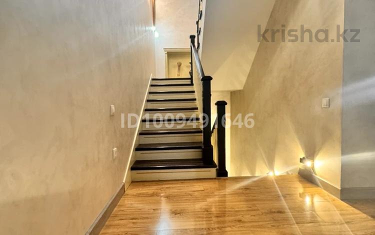 Жеке үй · 5 бөлме · 350 м² · 8.9 жүзд., Шұғыла ш/а., бағасы: 195 млн ₸ в Алматы, Наурызбайский р-н — фото 2