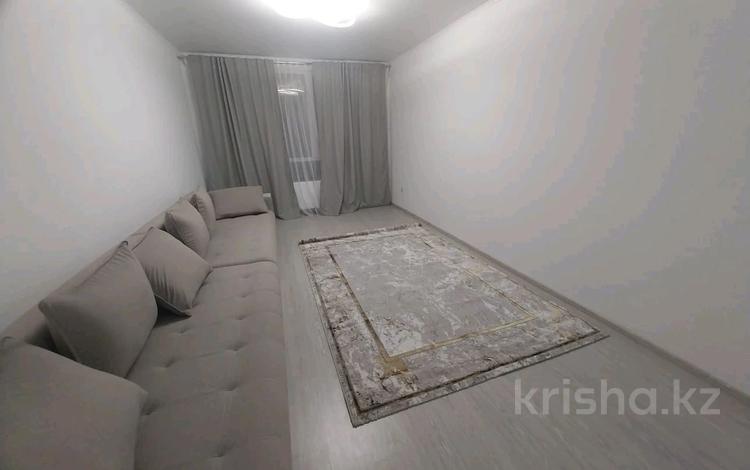 2-комнатная квартира · 70 м² · 9/10 этаж, Жунисова 2/23к1 за 250 000 ₸ в Алматы, Наурызбайский р-н — фото 2