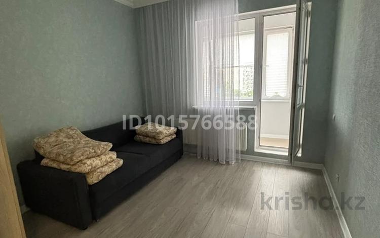 3-комнатная квартира · 90 м² · 4/8 этаж, Керей Жанибек хандар 5 за 450 000 ₸ в Астане, Есильский р-н — фото 2