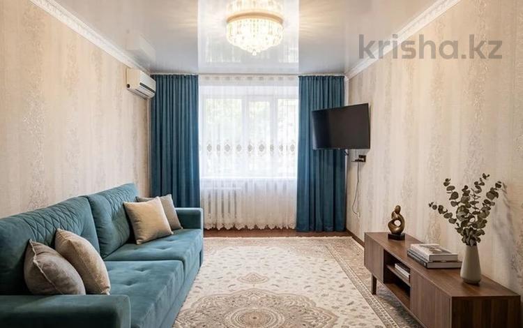 3-комнатная квартира · 75.1 м² · 1/4 этаж, Железнодорожная 8 за 15 млн ₸ в Аксу — фото 2