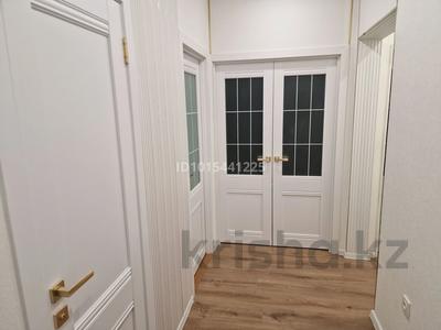 3-бөлмелі пәтер · 72 м² · 2/12 қабат, Караменде би Шакаулы 7, бағасы: 38 млн ₸ в Астане, Сарыарка р-н