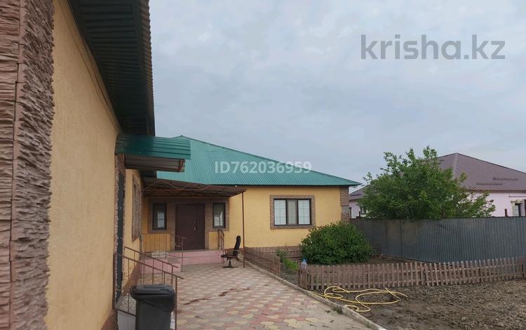 Жеке үй · 7 бөлме · 470 м² · 8 жүзд., мкр Жумыскер, Муканжанова 25, бағасы: 67 млн ₸ в Атырау — фото 2
