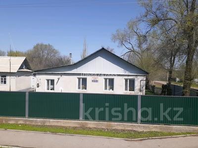 Отдельный дом · 4 комнаты · 90 м² · 25 сот., Аккайнар Жамбула 60 за 16 млн 〒 в Алматинской обл.
