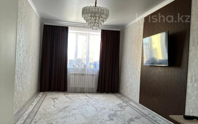 2-комнатная квартира · 70 м² · 3/8 этаж, мкр. Алтын орда — Мангилик ел за 27.5 млн ₸ в Актобе — фото 8