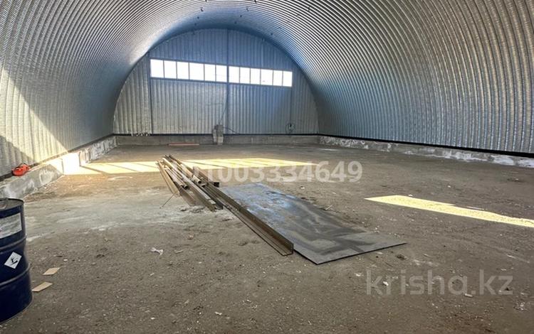 Өнеркәсіптік база · 5.7 га, Учетный квартал 627, строение 95 — Напротив авторынка Барыс, бағасы: 800 000 〒 в Каскелене — фото 2