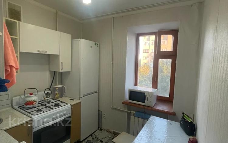 1-комнатная квартира · 33.5 м² · 4/5 этаж, мкр 5, есет батыра за 11.9 млн ₸ в Актобе — фото 2