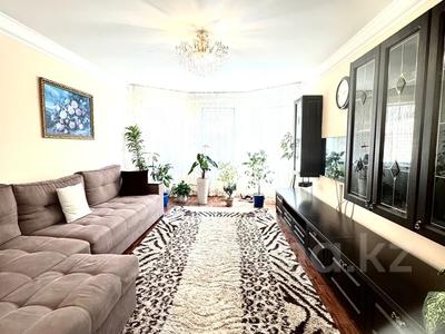 Жеке үй · 4 бөлме · 165.3 м² · 9 сот., мкр Уркер, бағасы: 58 млн 〒 в Астане, Нура р-н